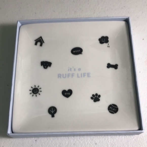 IT’s a RUFF LIFE SQUARE DECORATIVE TRINKET DISH - Picture 2 of 5